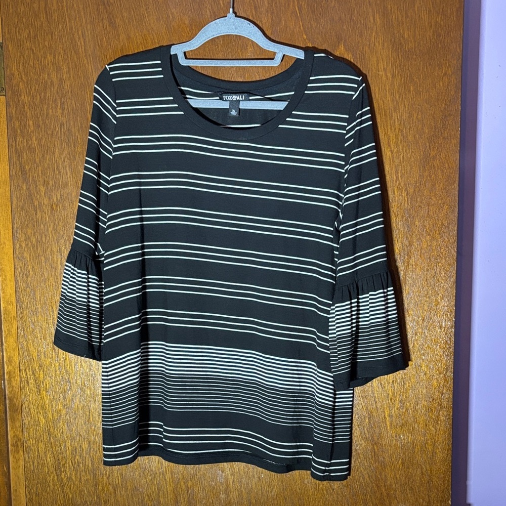 Roz & Ali Black Top with White Horizontal Stripes